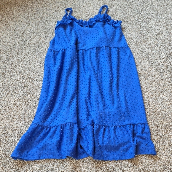 Girls Clothing Set Size Medium - Sleeveless Dress, Capris, T Shirt, And Shorts - Picture 2 of 7
